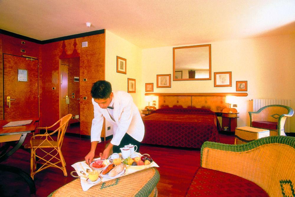 Grand Hotel Antiche Terme Di Pigna Buitenkant foto