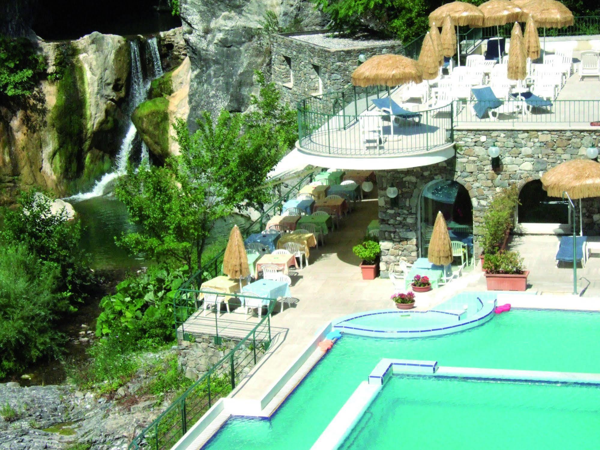 Grand Hotel Antiche Terme Di Pigna Buitenkant foto