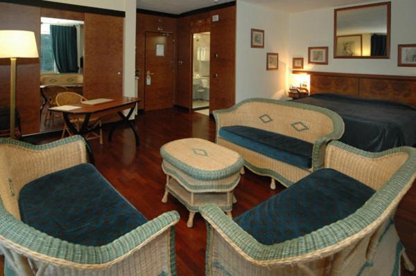 Grand Hotel Antiche Terme Di Pigna Kamer foto
